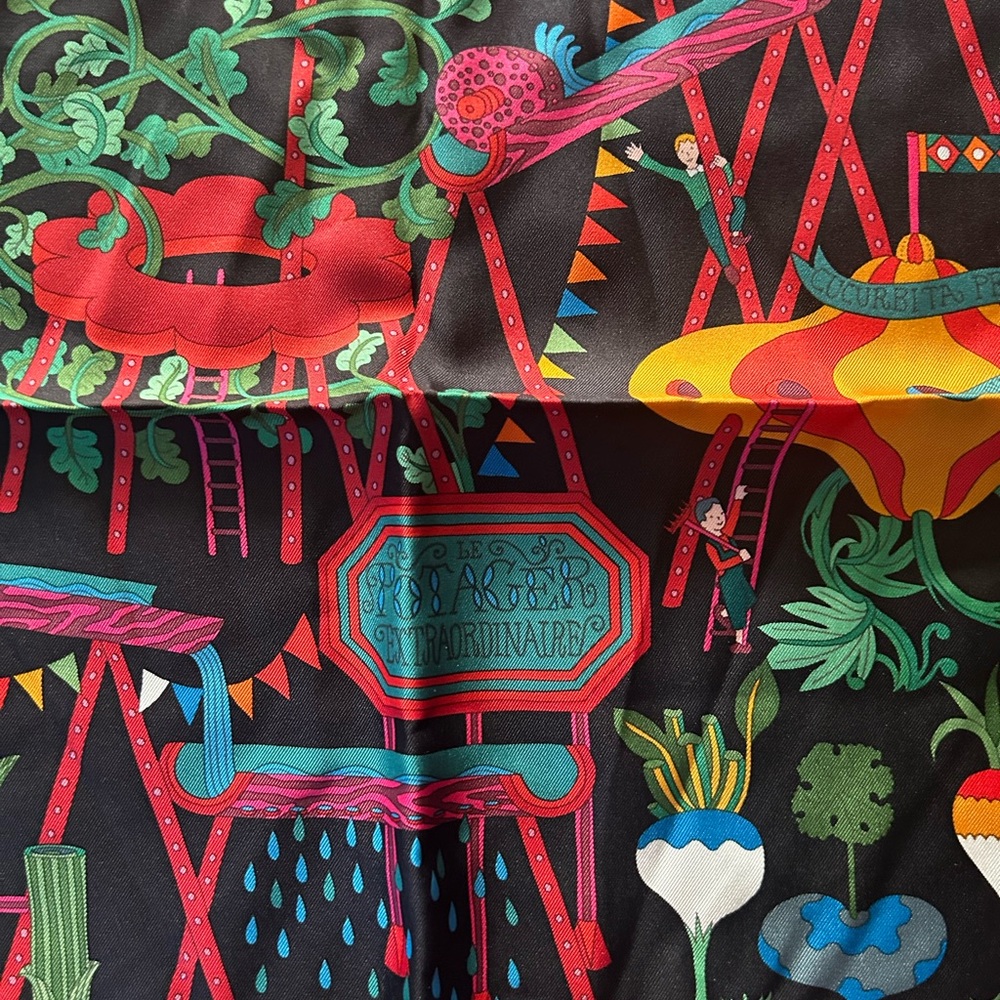 Brand new in box Hermes Colorful Garden Print Fabric